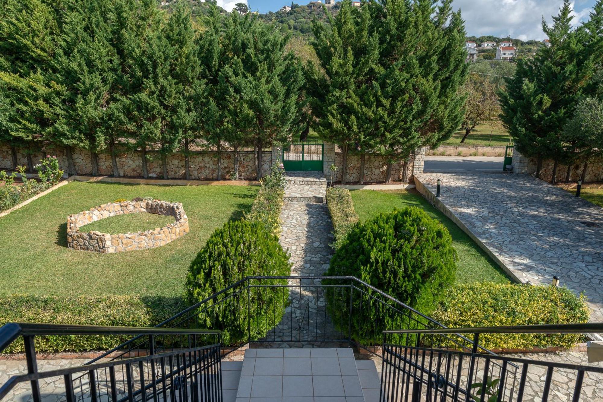 Vista Verde Studios & Apartments Svoronata Exterior foto